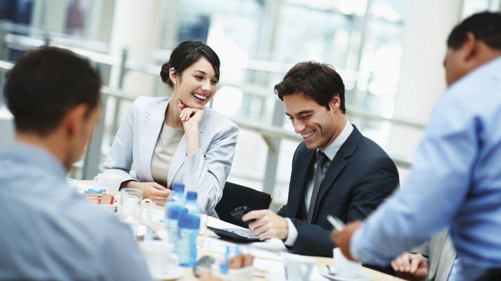 5 Tips Tetap Bugar di Kantor Meski Puasa, Simpel dan Anti Lemas