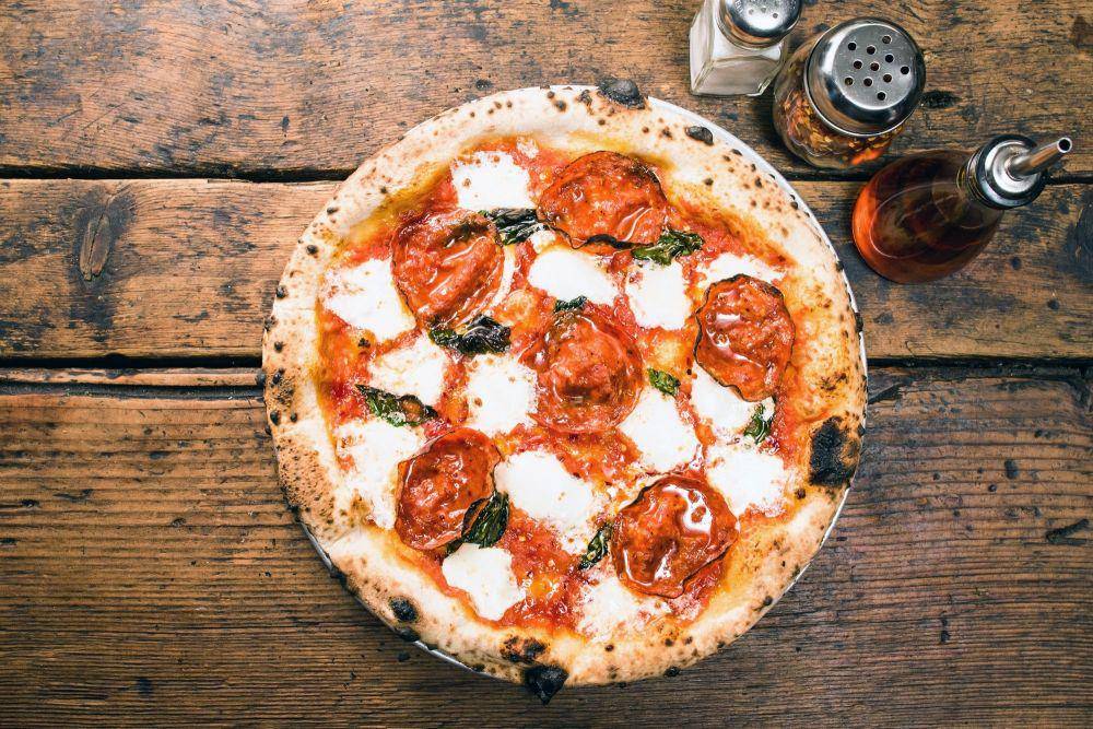 robertaspizza.com