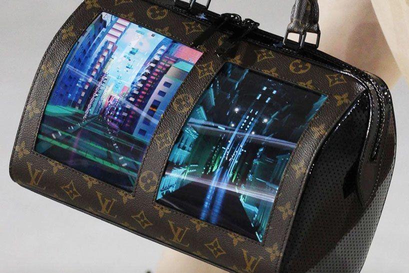 7 Fakta Tas OLED Louis Vuitton Touchscreen, Paduan Fesyen & Teknologi!