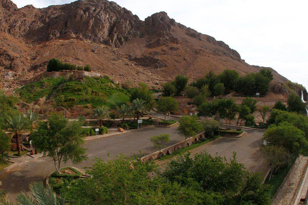 Ilustrasi Gunung Uhud (trfihi-parks.com)