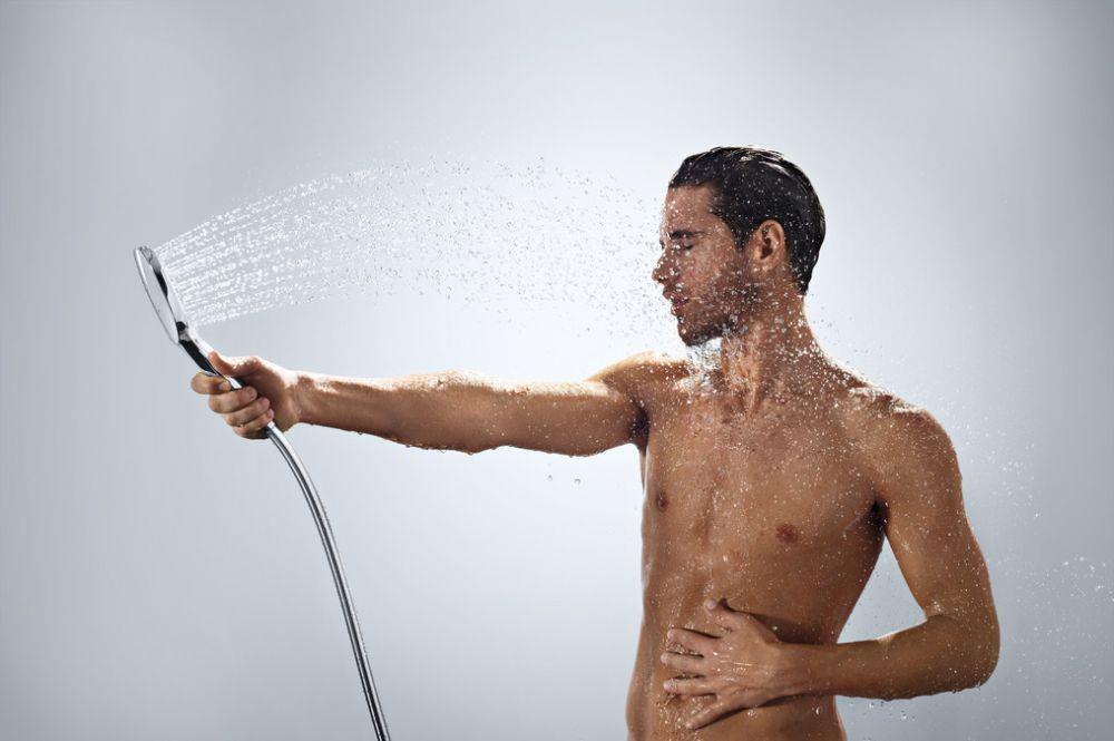 8 Kebiasaan Mandi Ini Justru Bisa Membuatmu Tidak Sehat, Gampang Sakit