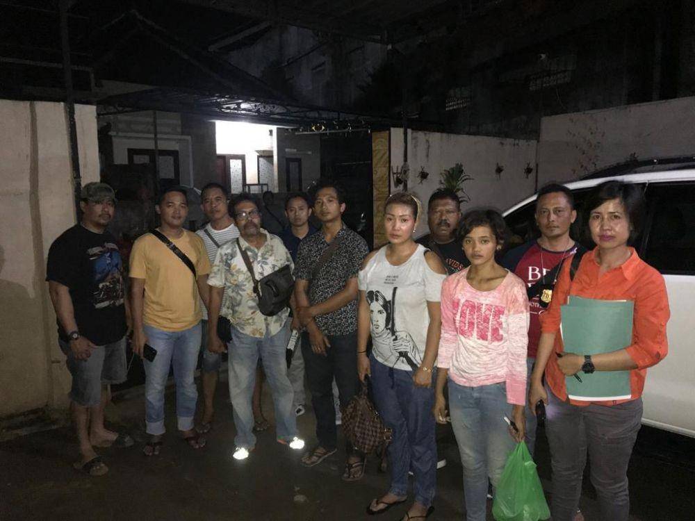 Para pelaku penyiraman yang berhasil ditangkap di rumahnya. (Dok.IDN Times/Istimewa)