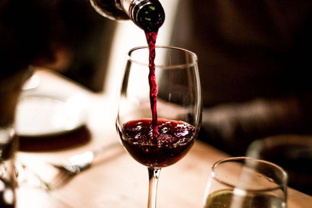 pascalesliquor.com
