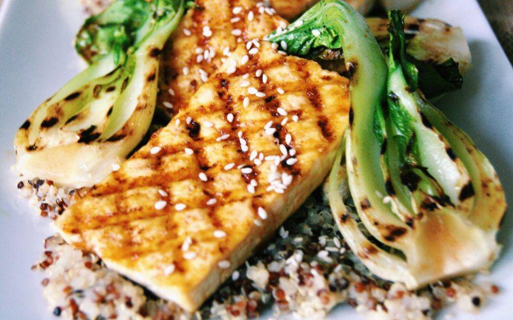 sweetsimplevegan.com
