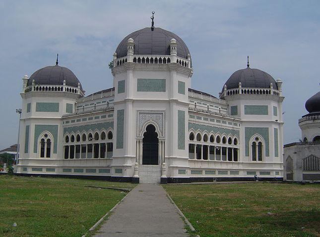 8 Hal Menarik Masjid Raya Al-Mashun, Peninggalan Kesultanan Deli