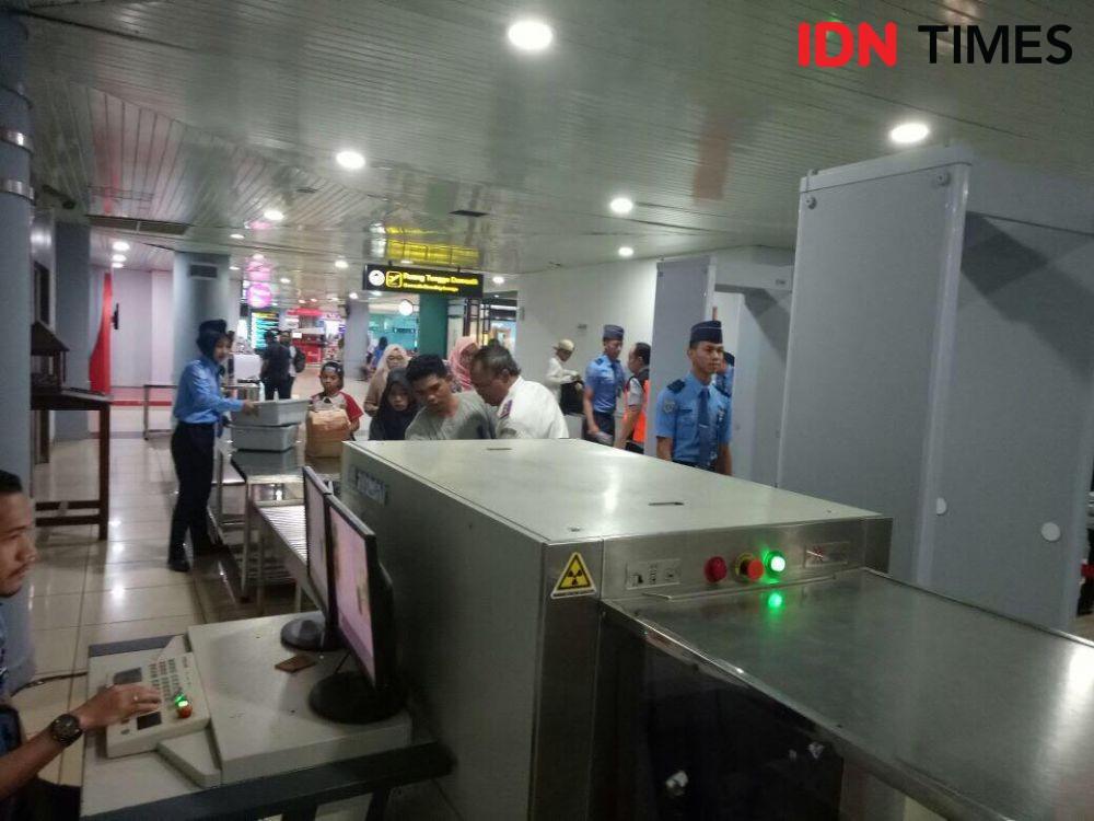 Bandara SMB II Palembang Tertutup Asap, 476 Penerbangan Tertunda