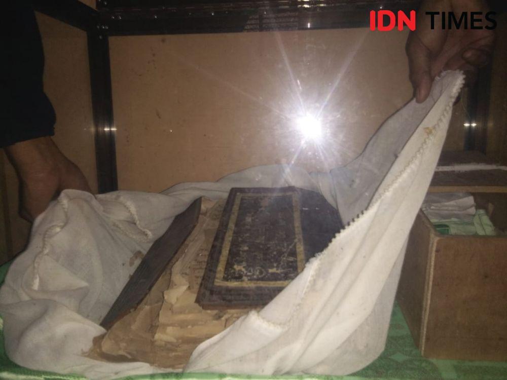 Masjid dan Al Qur'an Ini Jadi Bukti Persaudaraan Islam-Hindu di Bali