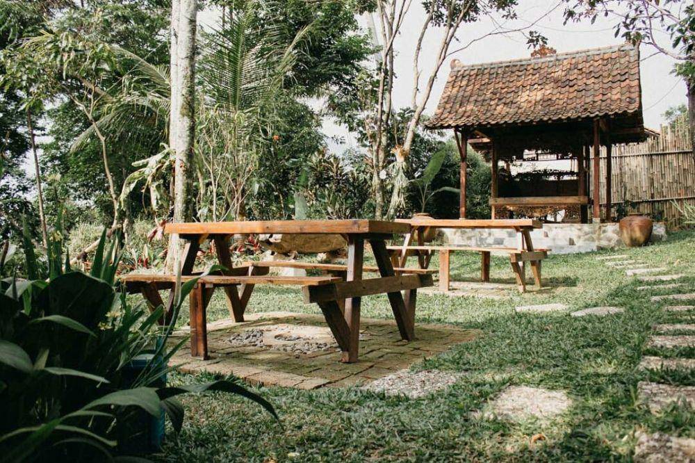 instagram.com/restokebunteduh