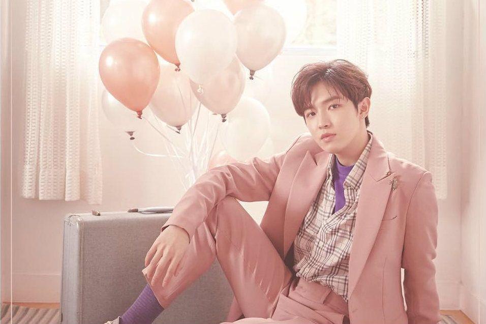 5 Fakta Kim Jaehwan eks Wanna One yang Sukses Debut Sebagai Solois