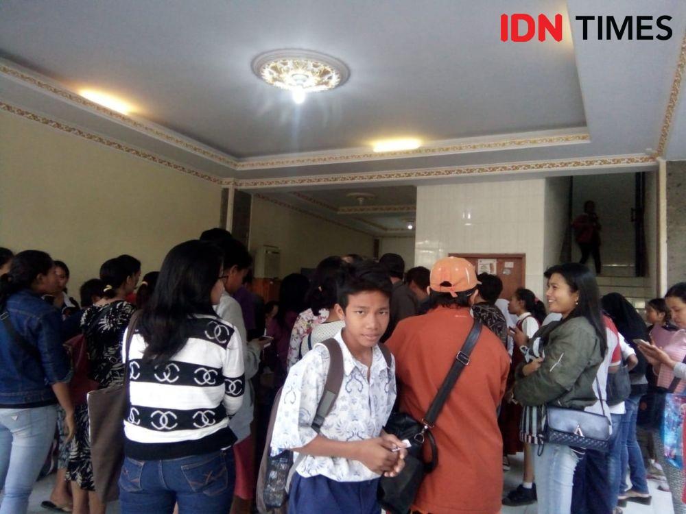 PPDB di Denpasar: Siswa Dituntut Berlomba Cepat Mendaftar Biar Lolos