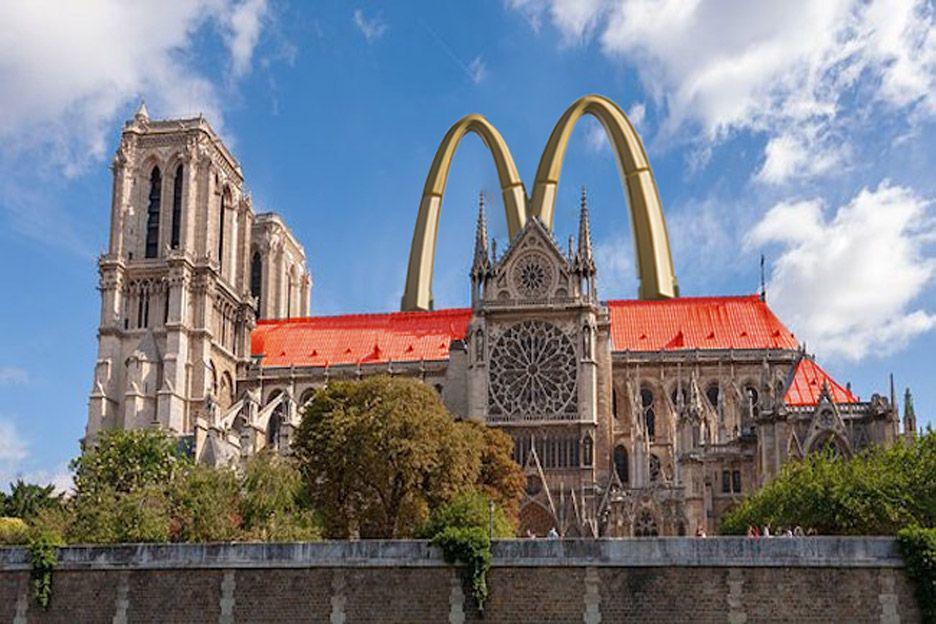 7 Desain Nyeleneh Renovasi Notre-Dame Usai Kebakaran, Ada Kolam Renang