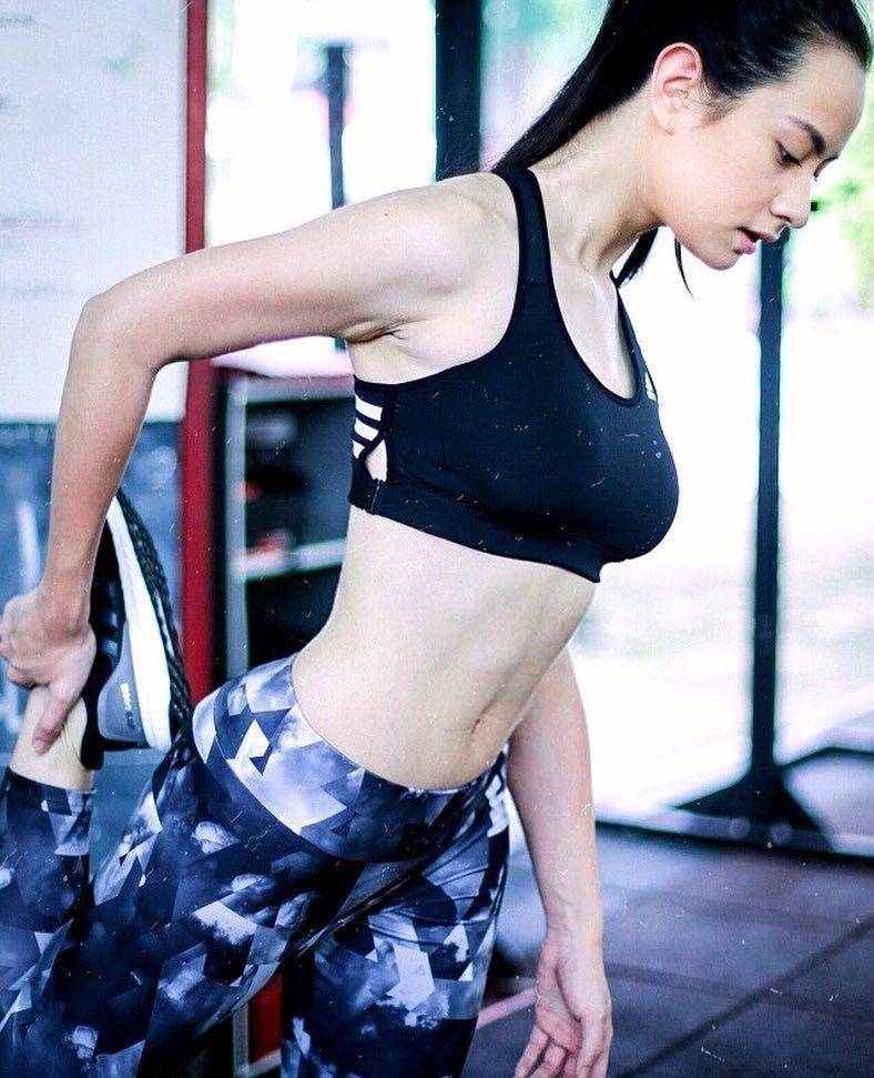 Instagram.com/vickymonica