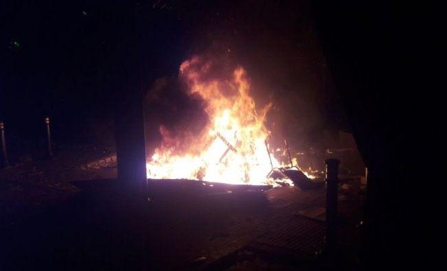Motor Wartawan Net TV Dibakar Massa Anarkis