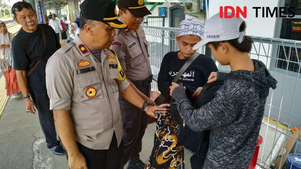 Awasi Penumpang, Polrestro Tangsel Antisipasi Gerakan Massa ke Jakarta