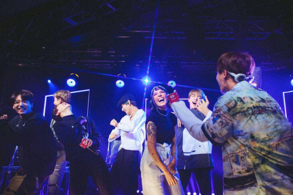 twitter.com/halsey