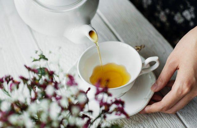 5 Manfaat yang Bisa Kamu Dapat dari Tradisi Minum Teh Sore