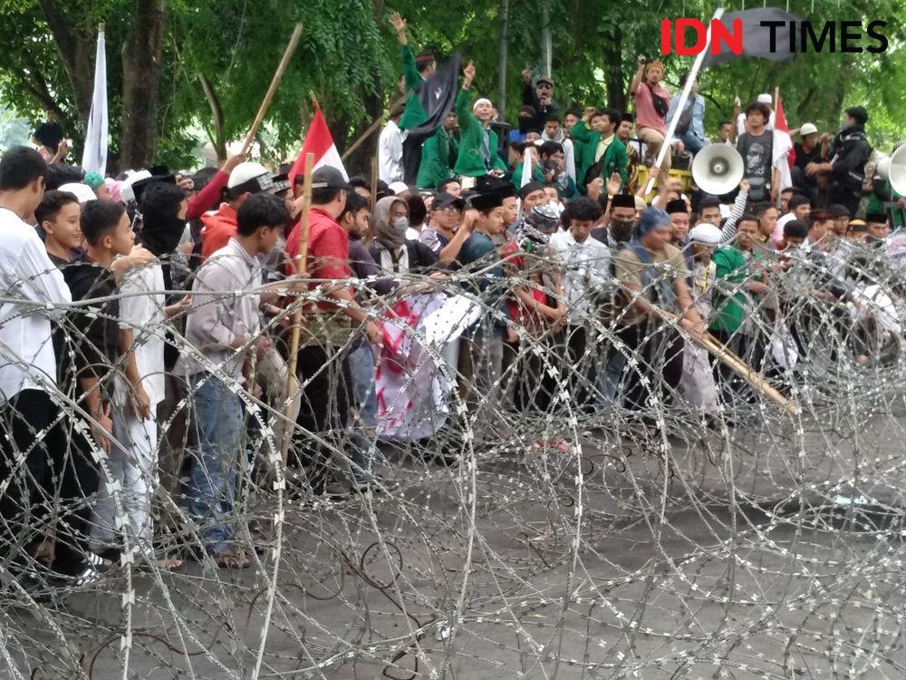 Massa GNKR Sumut Minta TNI Bela Mereka Jika Terjadi Bentrok
