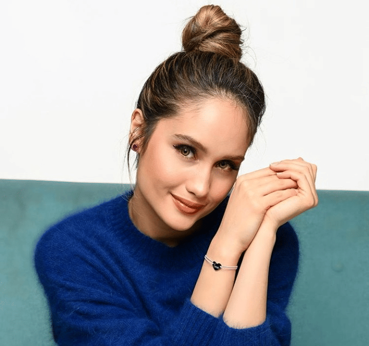 instagram.com/claurakiehl