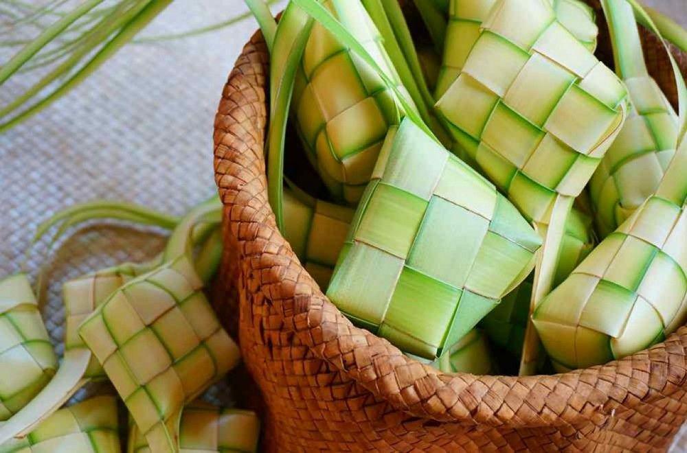 6 Tips Mudah Bikin Ketupat Lezat dan Gak Mudah Basi