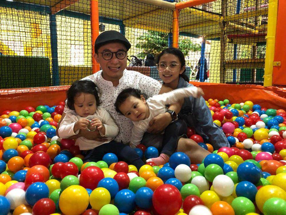 instagram.com/bayuoktara