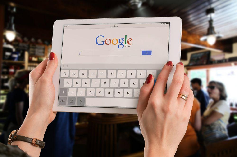 16 Keyword dan Fitur Tersembunyi di Google Ini Unik Banget
