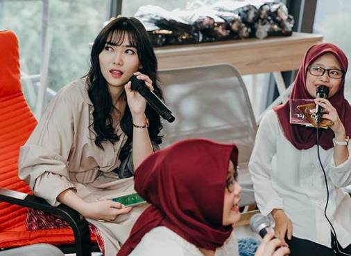 instagram.com/isyanasarasvati