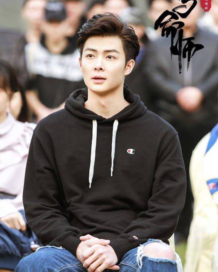 instagram.com/zhangg_mingg_enn