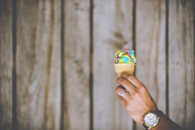 5 Kreasi Es Krim Unik yang Pernah Tren di Media Sosial
