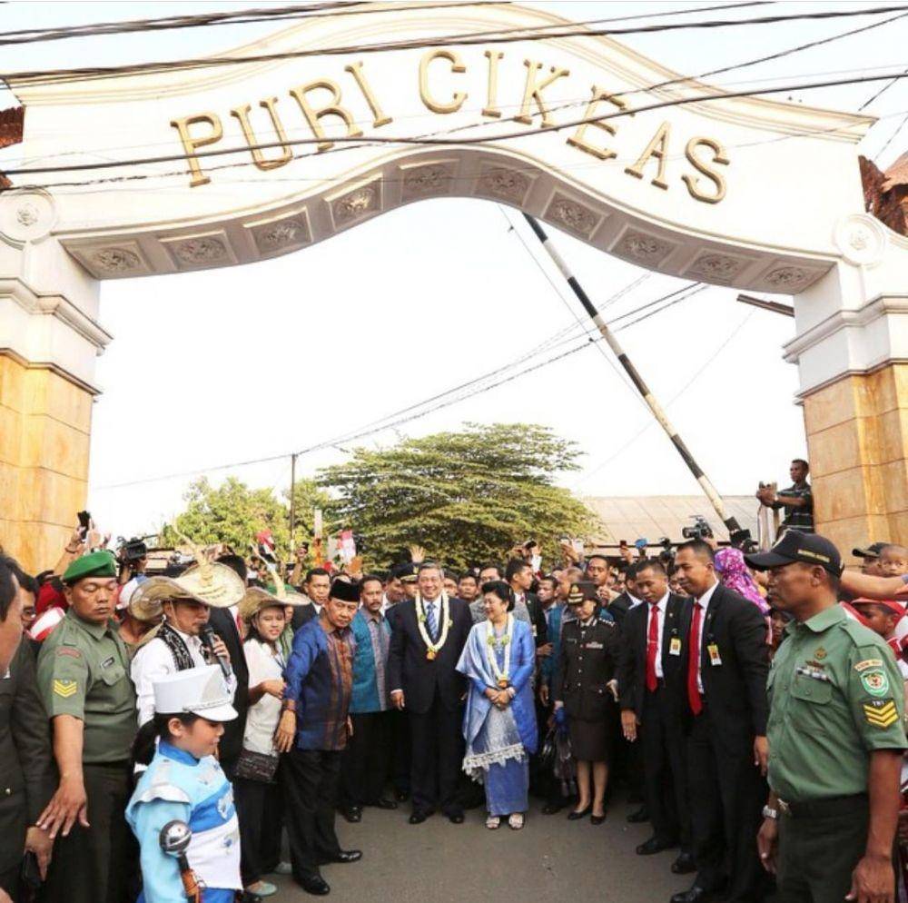 Instagram.com/@aniyudhoyono