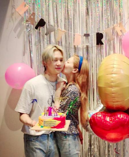 10 Momen Romantis Kejutan Ultah E'Dawn dari Hyuna, Mesra & Bikin Baper