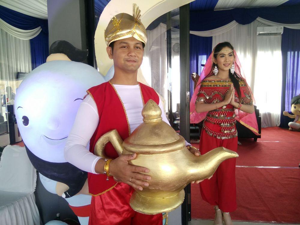 Di Pos Pelayanan Ini Aladin, Puteri Jasmine, dan Jin Sambut Pemudik
