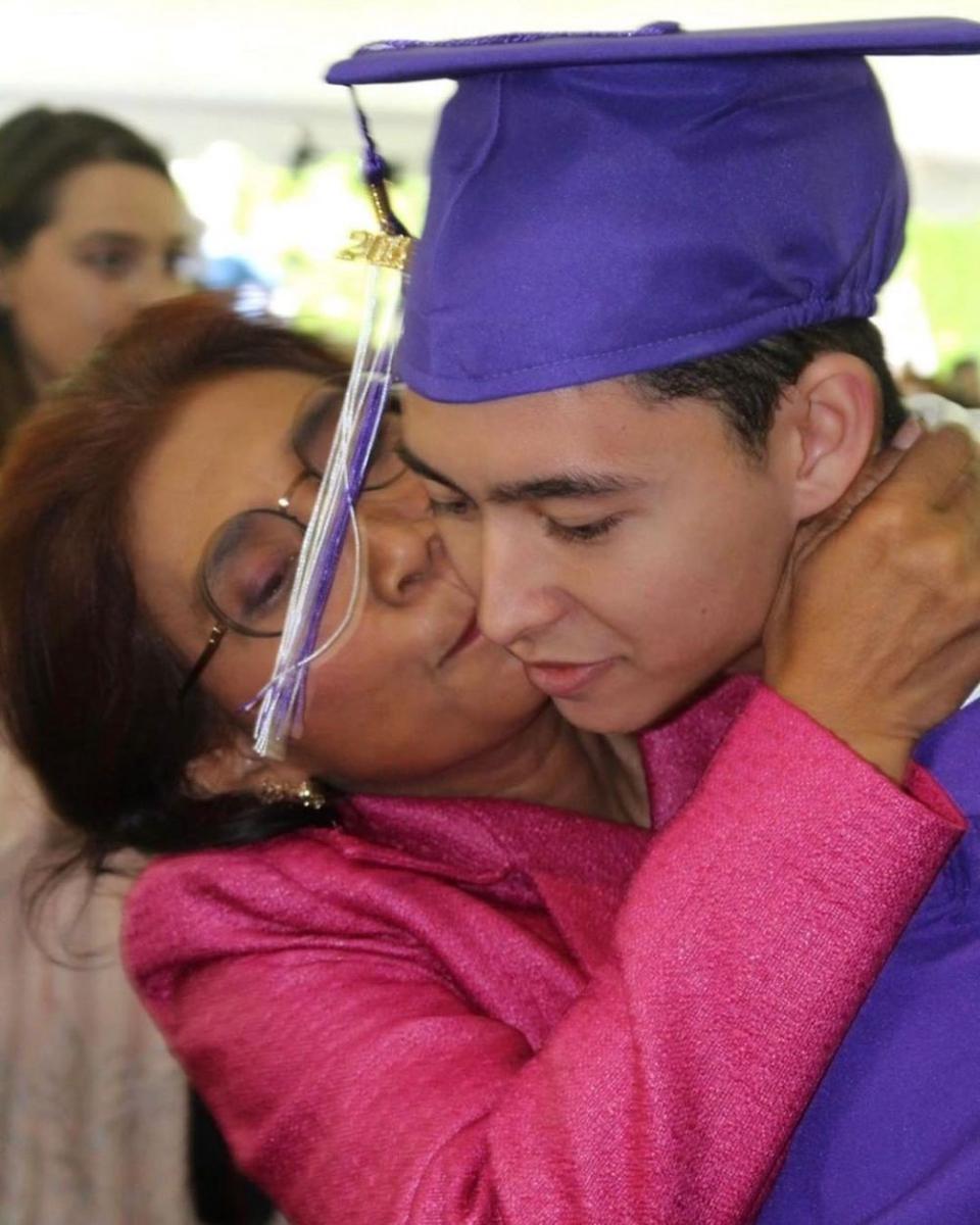 10 Potret Wisuda Alvy Xavier Putra Menteri Susi Pudjiastuti di Amerika