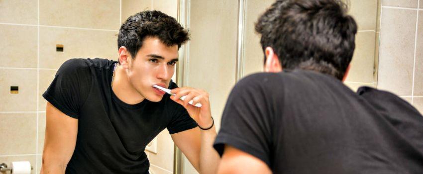 10 Kebiasaan Jorok di Kamar Mandi Ini Ternyata Dilakukan Semua Orang
