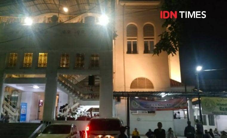 (Ilustrasi Masjid Cut Meuthia) IDN Times/Denisa Tristianty