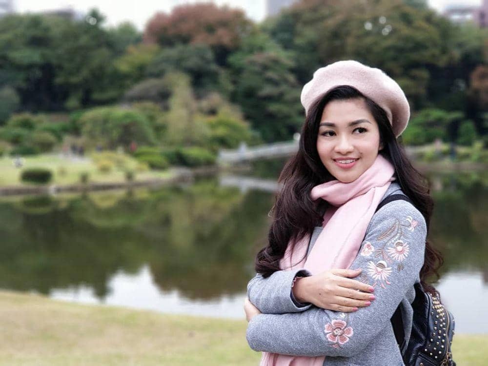 instagram.com/fitricarlina