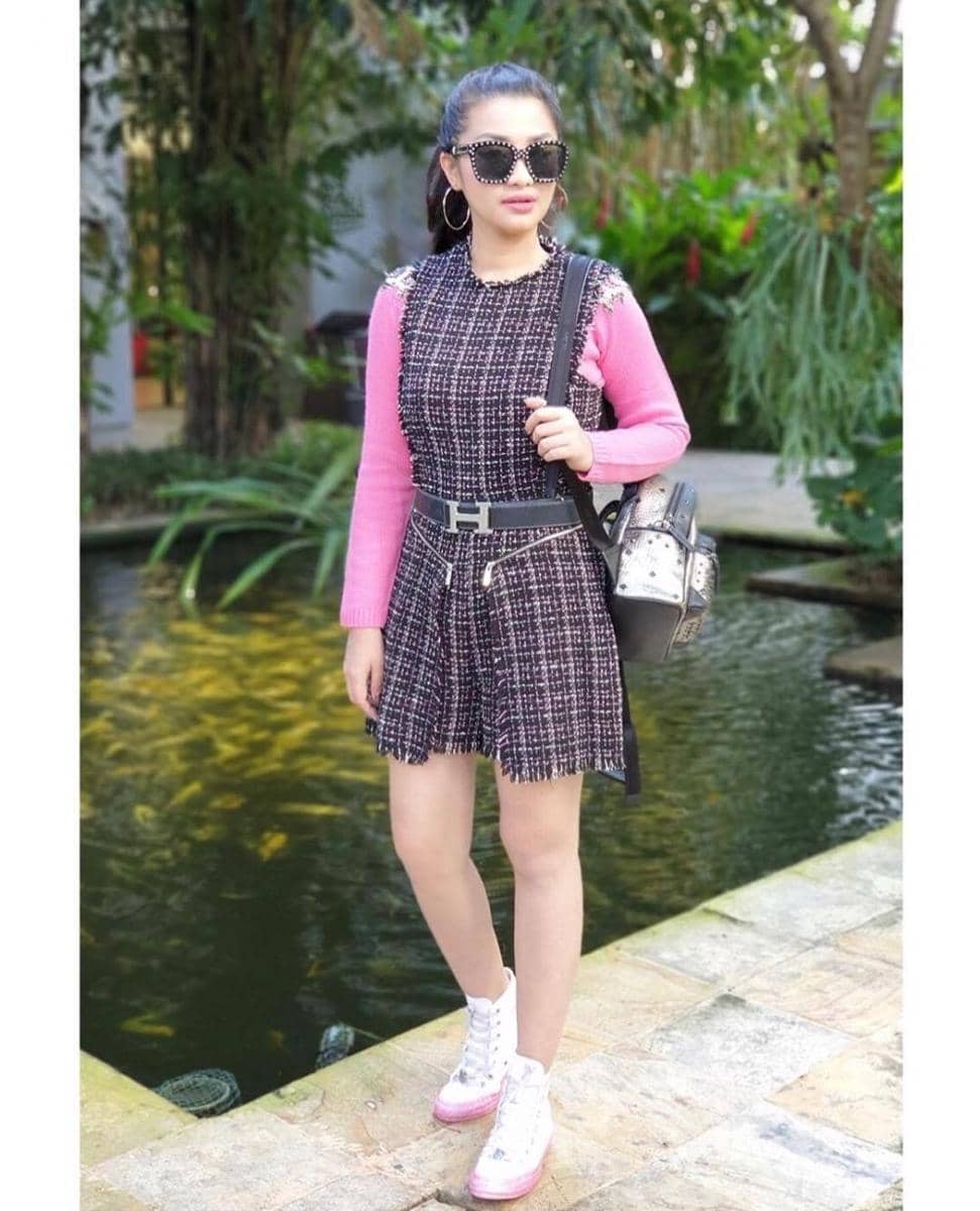 instagram.com/fitricarlina