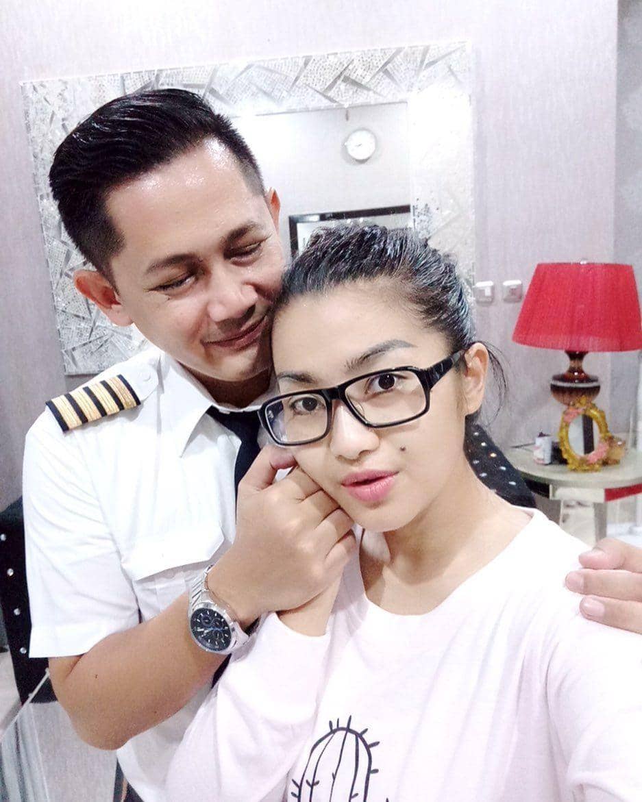 instagram.com/fitricarlina