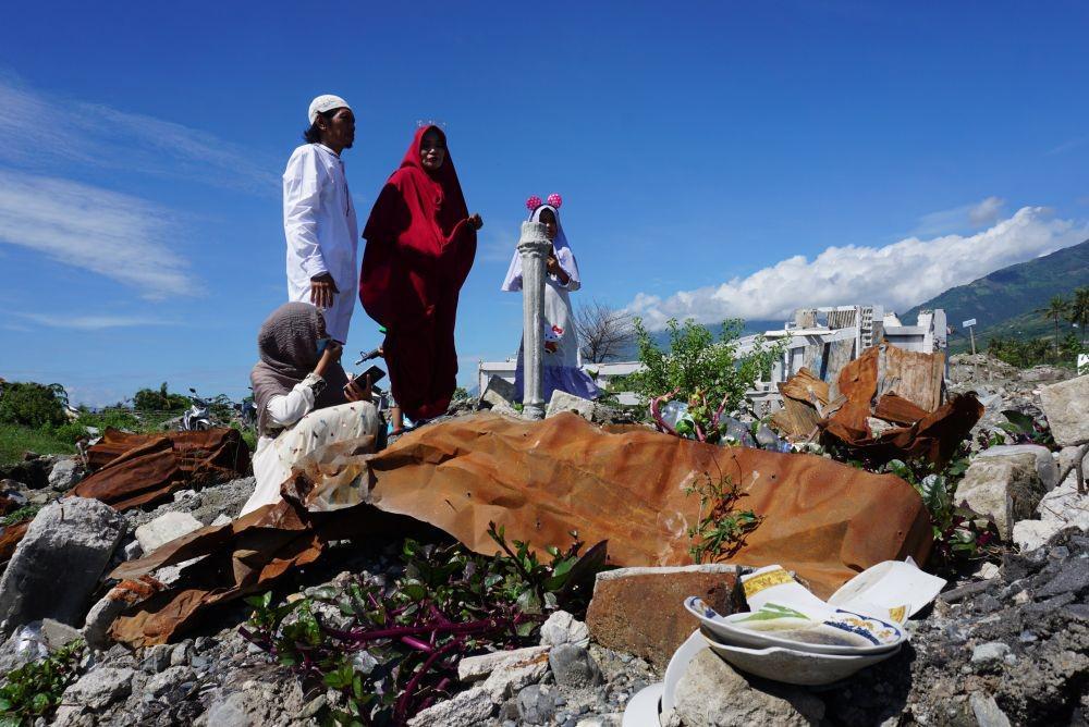 FOTO: Suasana Lebaran di Palu, Antara Air Mata dan Sukacita