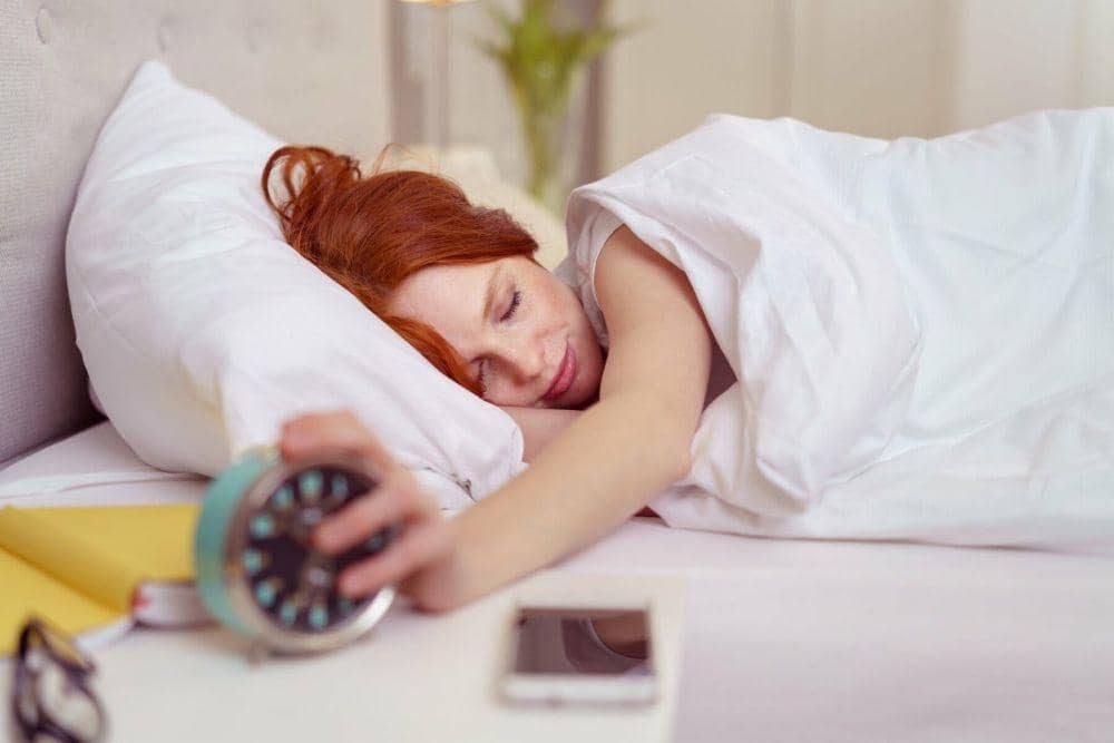 Tekan Snooze Alarm Ternyata Buruk Bagi Kesehatan, Ini Bahayanya!