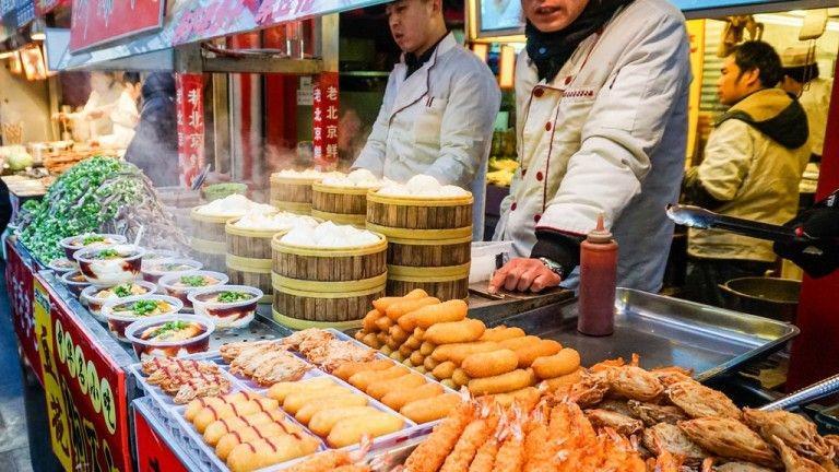 6 Street Food yang Wajib Kamu Nikmati Saat Liburan di Beijing