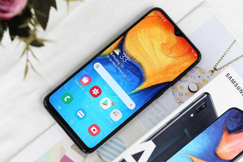 http://www.smarttechh.in/samsung-galaxy-a20-launched-in-india-for-just-rs-12490/