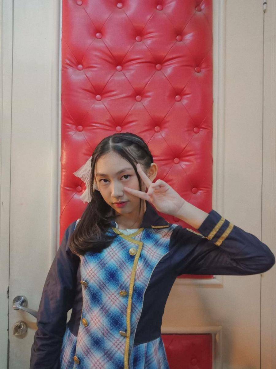 twitter.com/C_JessiJKT48