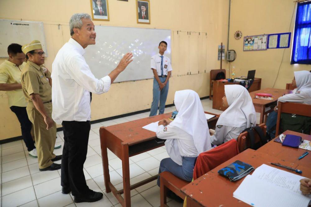 Modifikasi Aturan Zonasi, Ganjar: Kuota Siswa Berprestasi 20 Persen