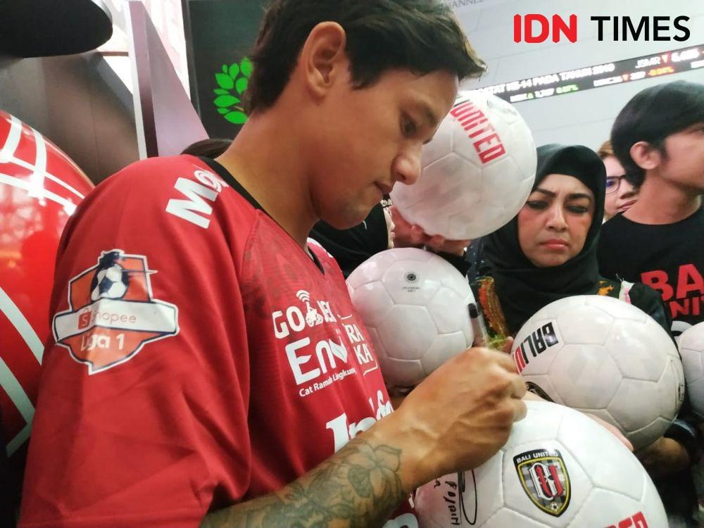 Irfan Bachdim dan Sutanto Tan Beli Saham Klub Bali United