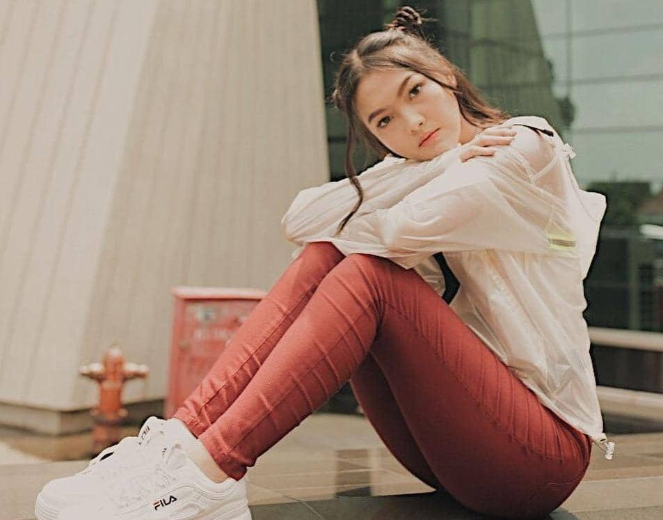 9 Pesona Ana Riana, Gebetan Baru Mas Pur di Tukang Ojek Pengkolan