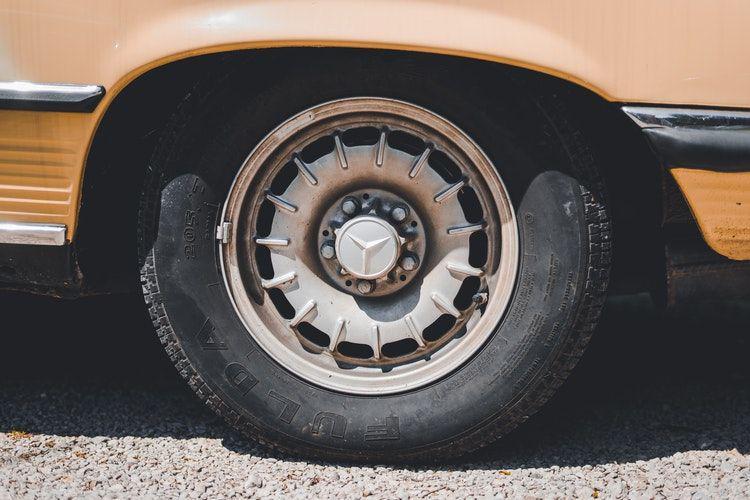 6 Perbedaan Ban Tubeless dan Ban Dalam, Sudah Tahu?