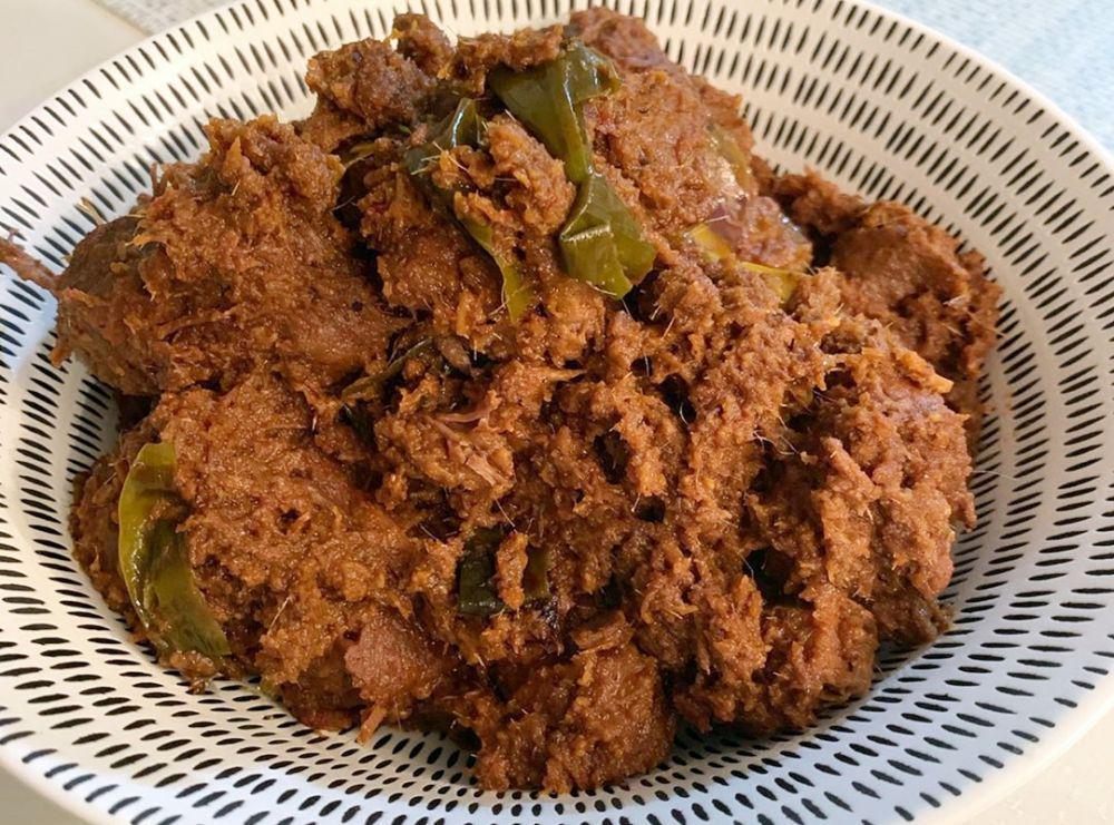 Sejarah dan Makna Filosofis Dibalik Kelezatan Rendang