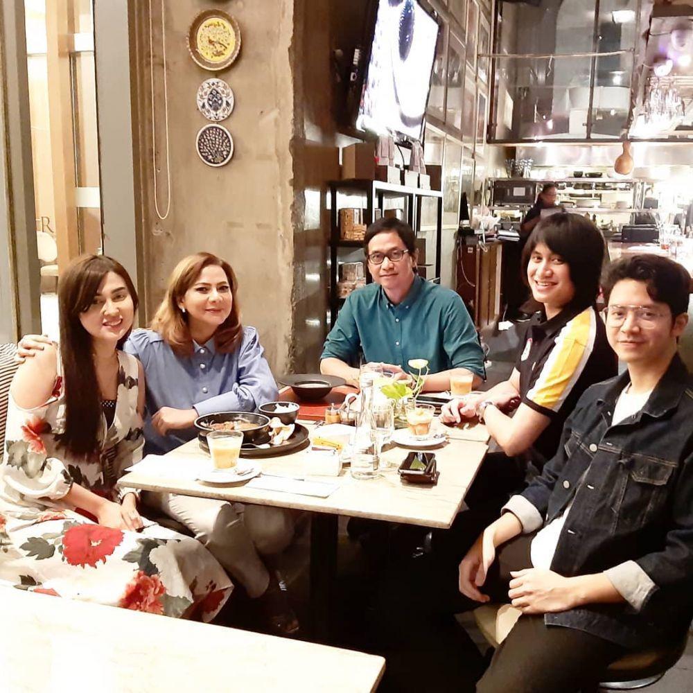 Menantu Idaman, 10 Kedekatan Vicy Melanie & Keluarga Kevin Aprilio