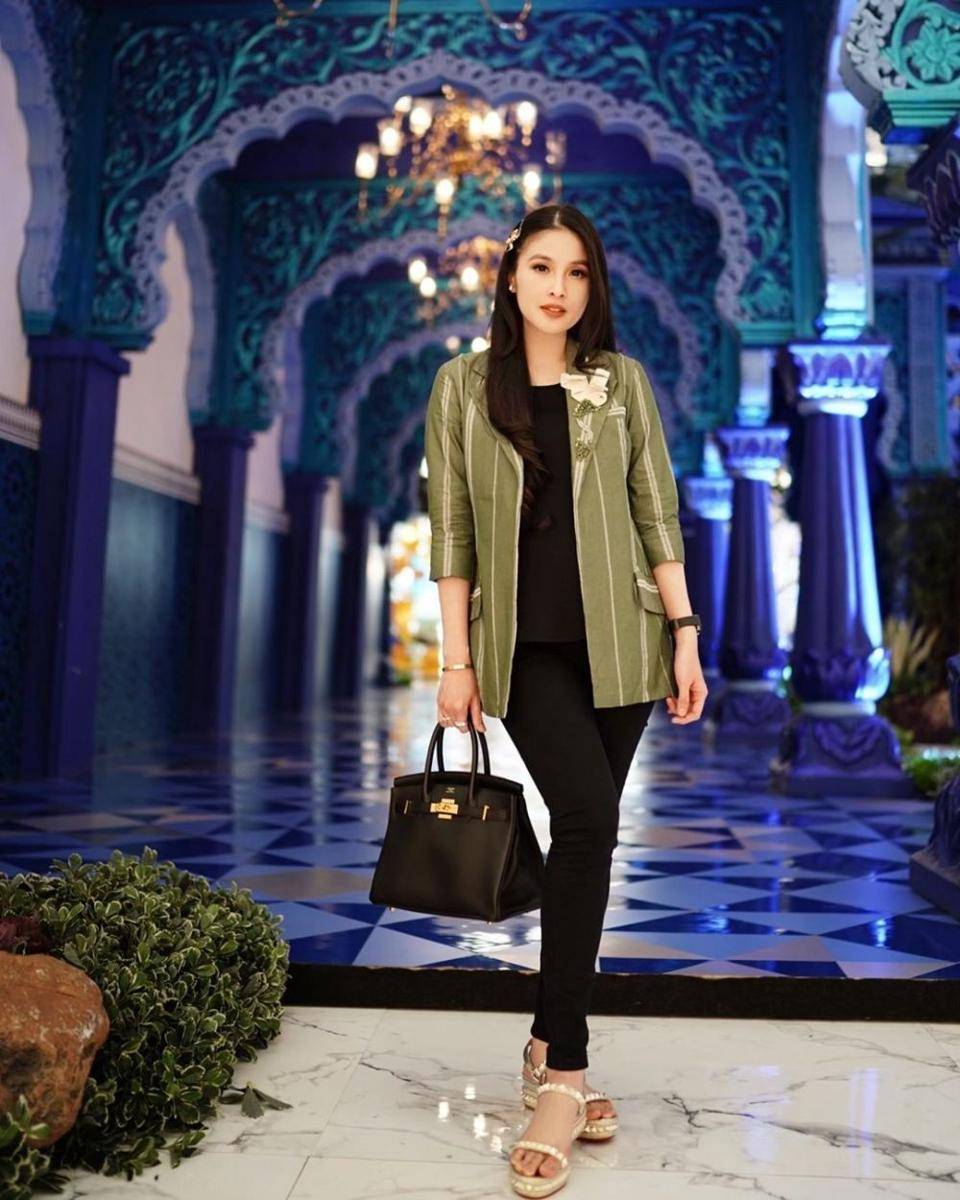 instagram.com/sandradewi88