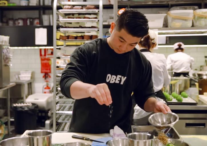 Resep Sambal Dabu-dabu 3 Generasinya Chef Arnold, Pedas Bikin Melek!